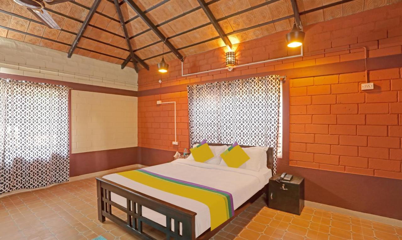Hotel Allaranda Homestay Madikeri Exterior foto