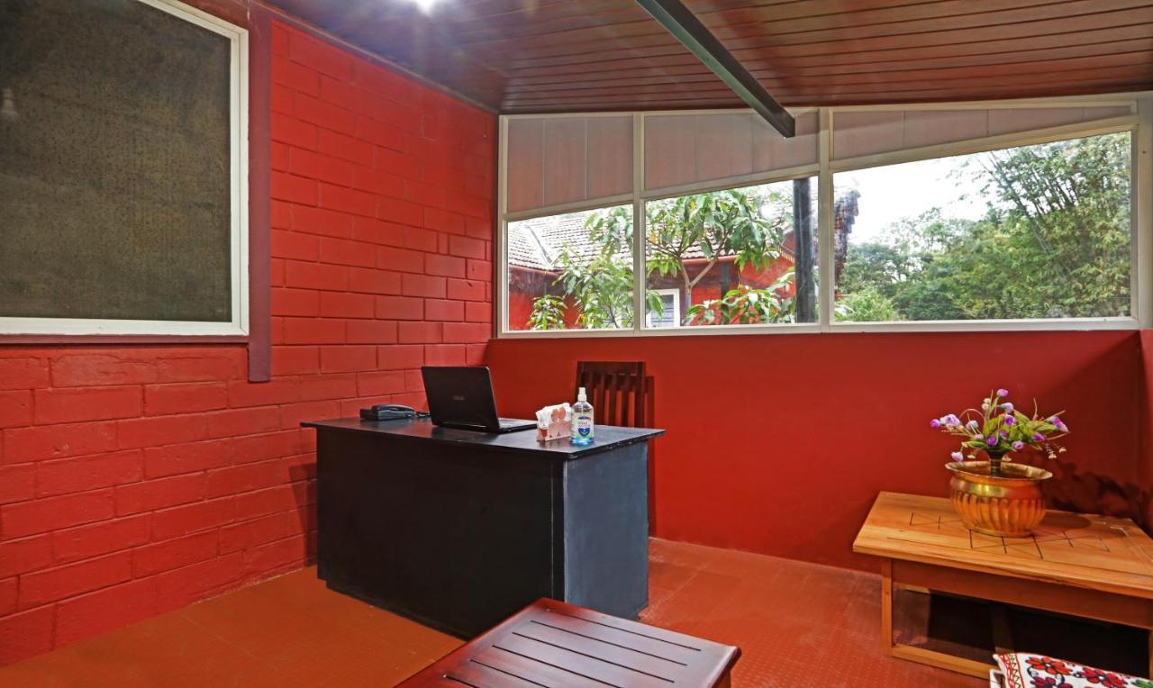 Hotel Allaranda Homestay Madikeri Exterior foto