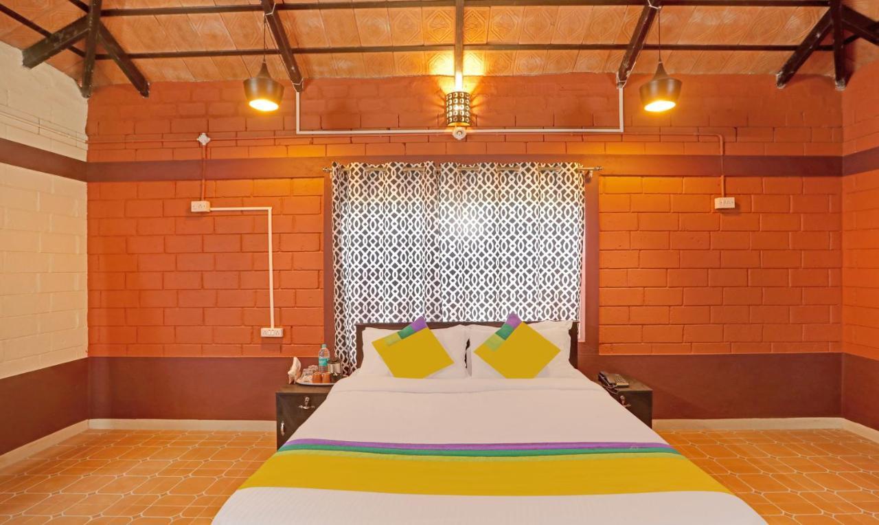 Hotel Allaranda Homestay Madikeri Exterior foto